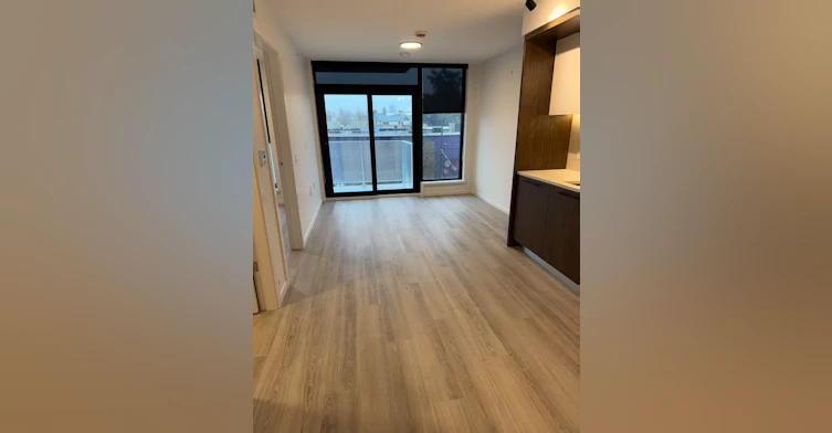 3xx-5189 Earles Street, Vancouver, BC, V5R 0M7 - 2