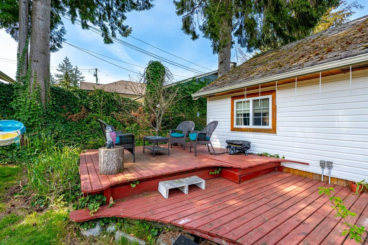 1052 Como Lake Avenue, Coquitlam, BC, V3J 3N8 - 25