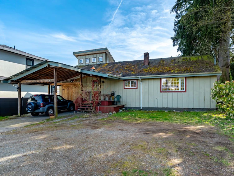 1052 Como Lake Avenue, Coquitlam, BC, V3J 3N8 - 36