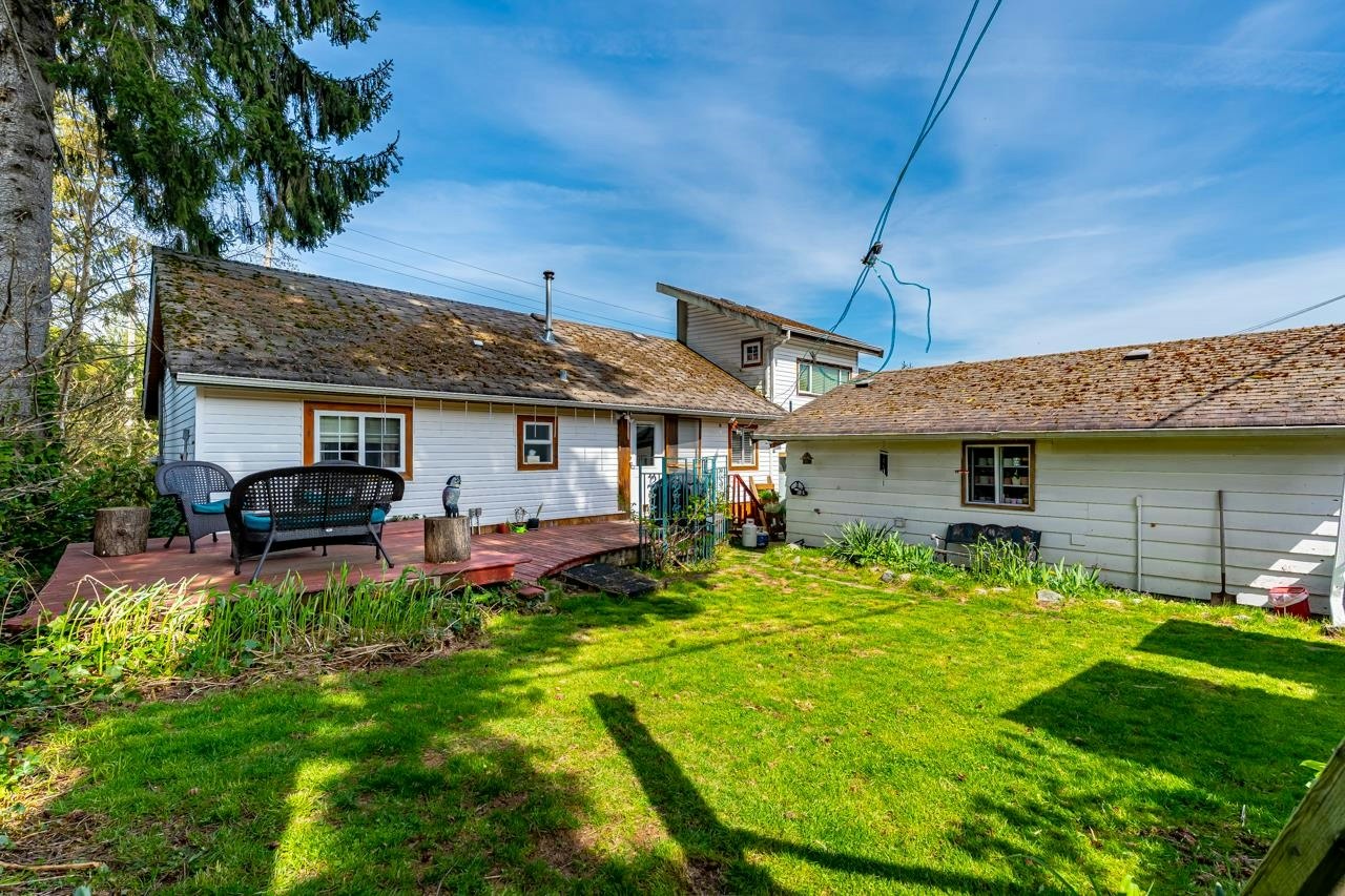 1052 Como Lake Avenue, Coquitlam, BC, V3J 3N8 - 27