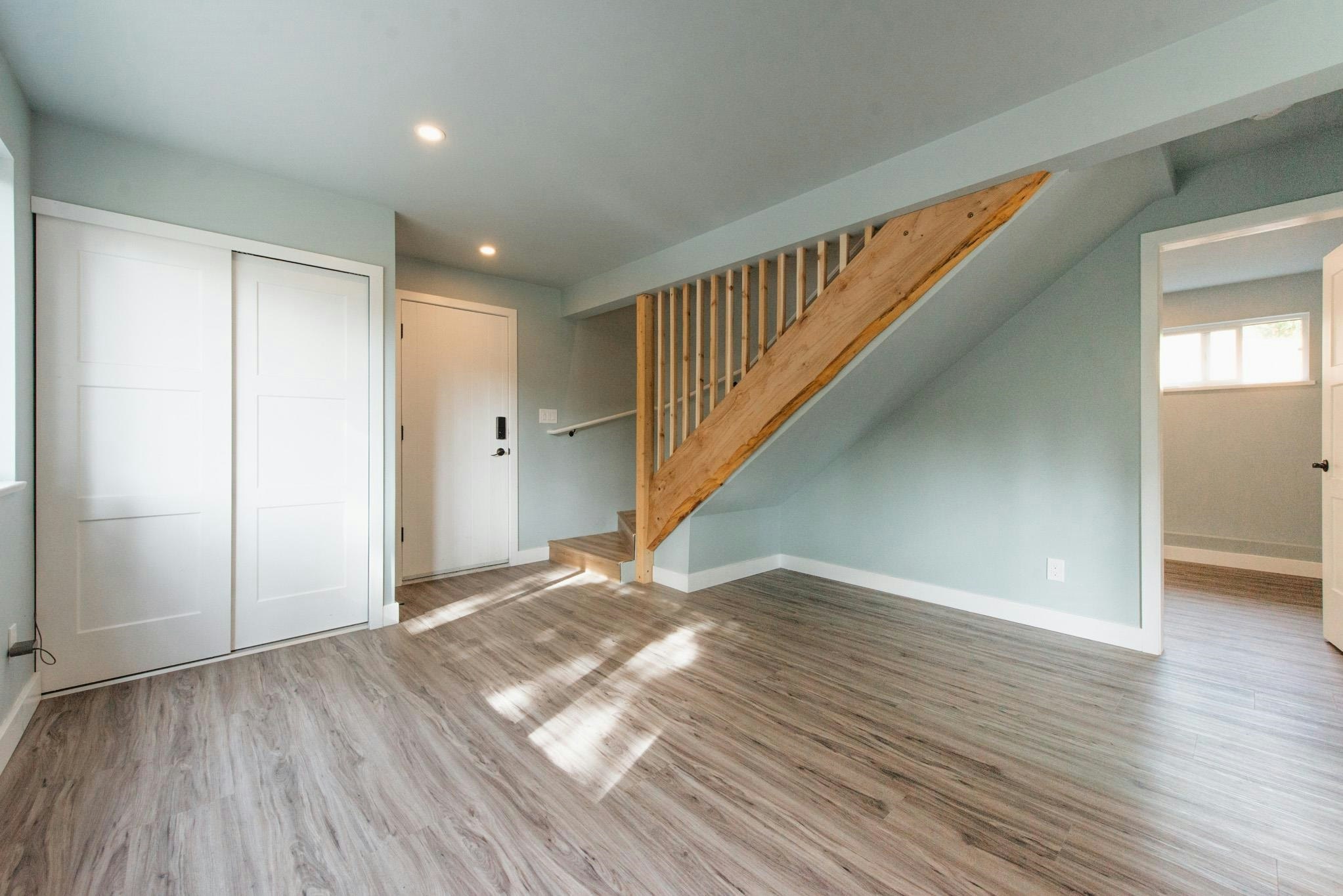 1646 Grandview Road, Gibsons, BC, V0N 1V5 - 6