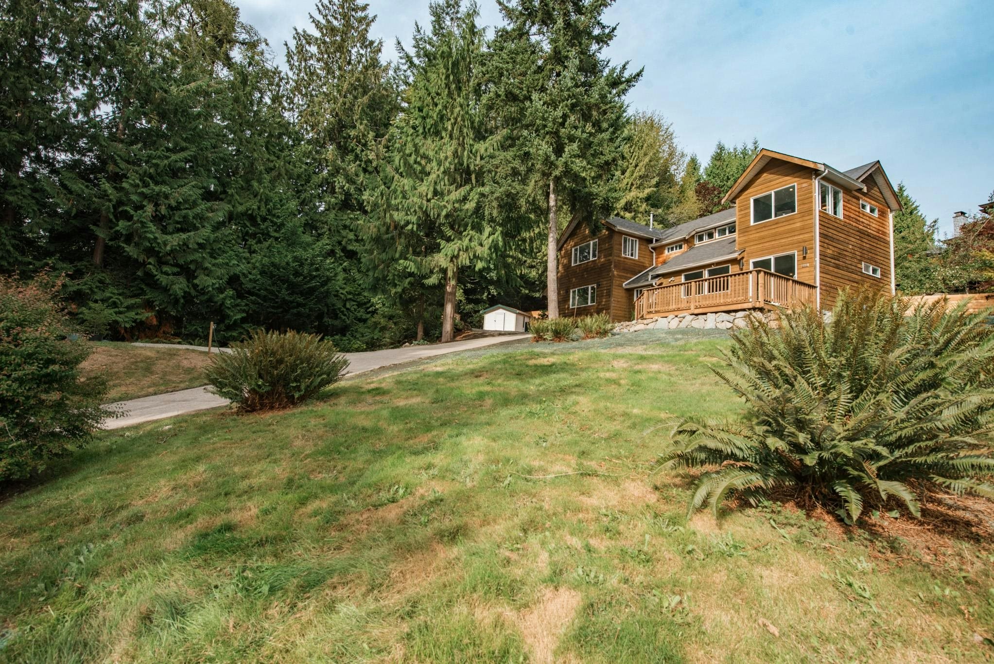 1646 Grandview Road, Gibsons, BC, V0N 1V5