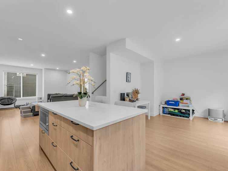 32-14355 62 Avenue, Surrey, BC, V3X 0K6 - 8