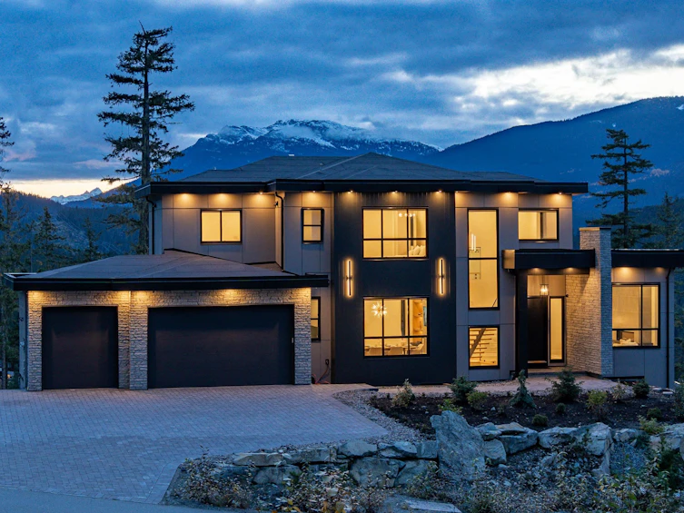 9289 Stellar's Way, Whistler, BC, V8E 1M1