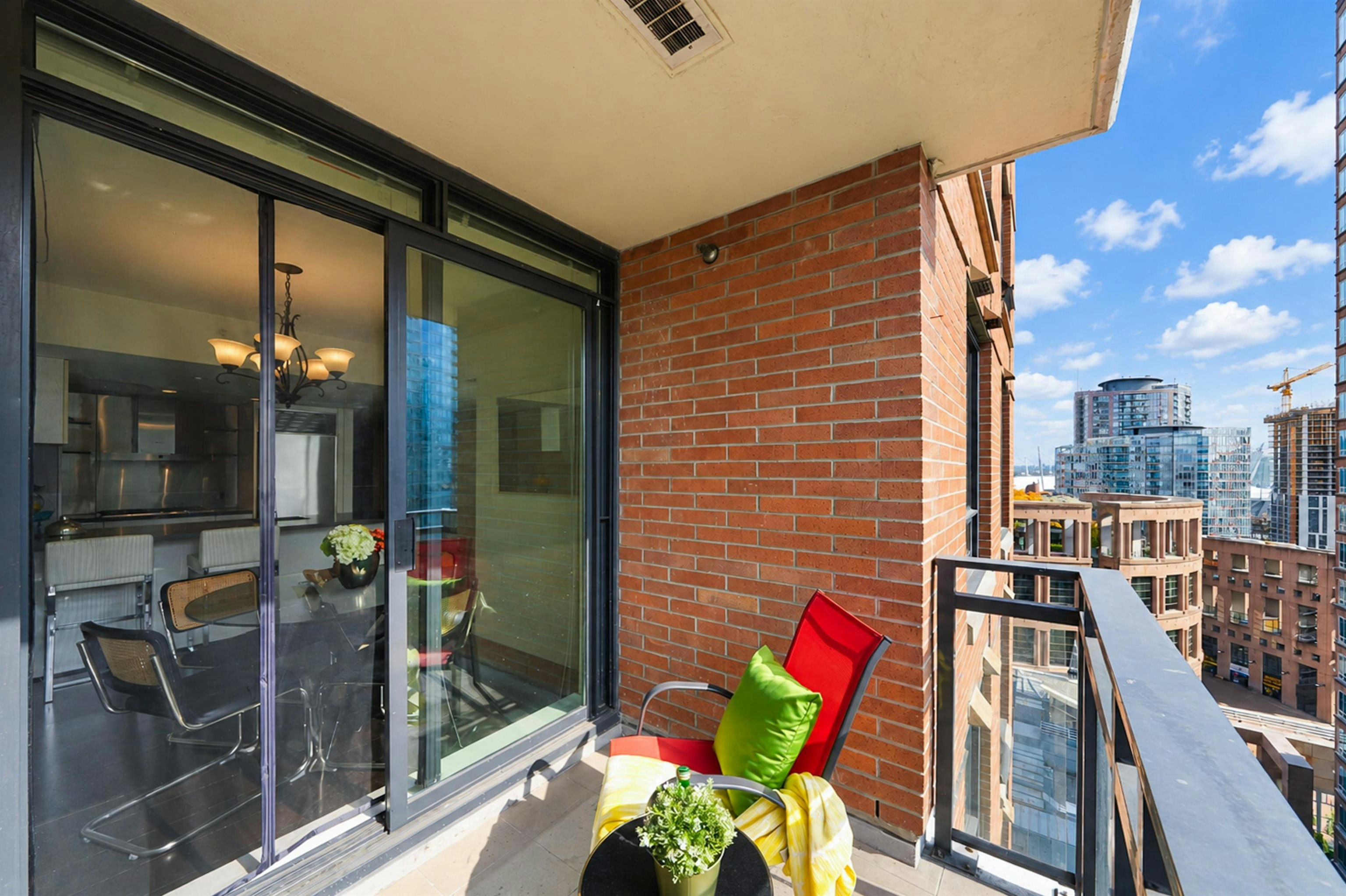 1703-788 Richards Street, Vancouver, BC, V6B 0C7 - 23