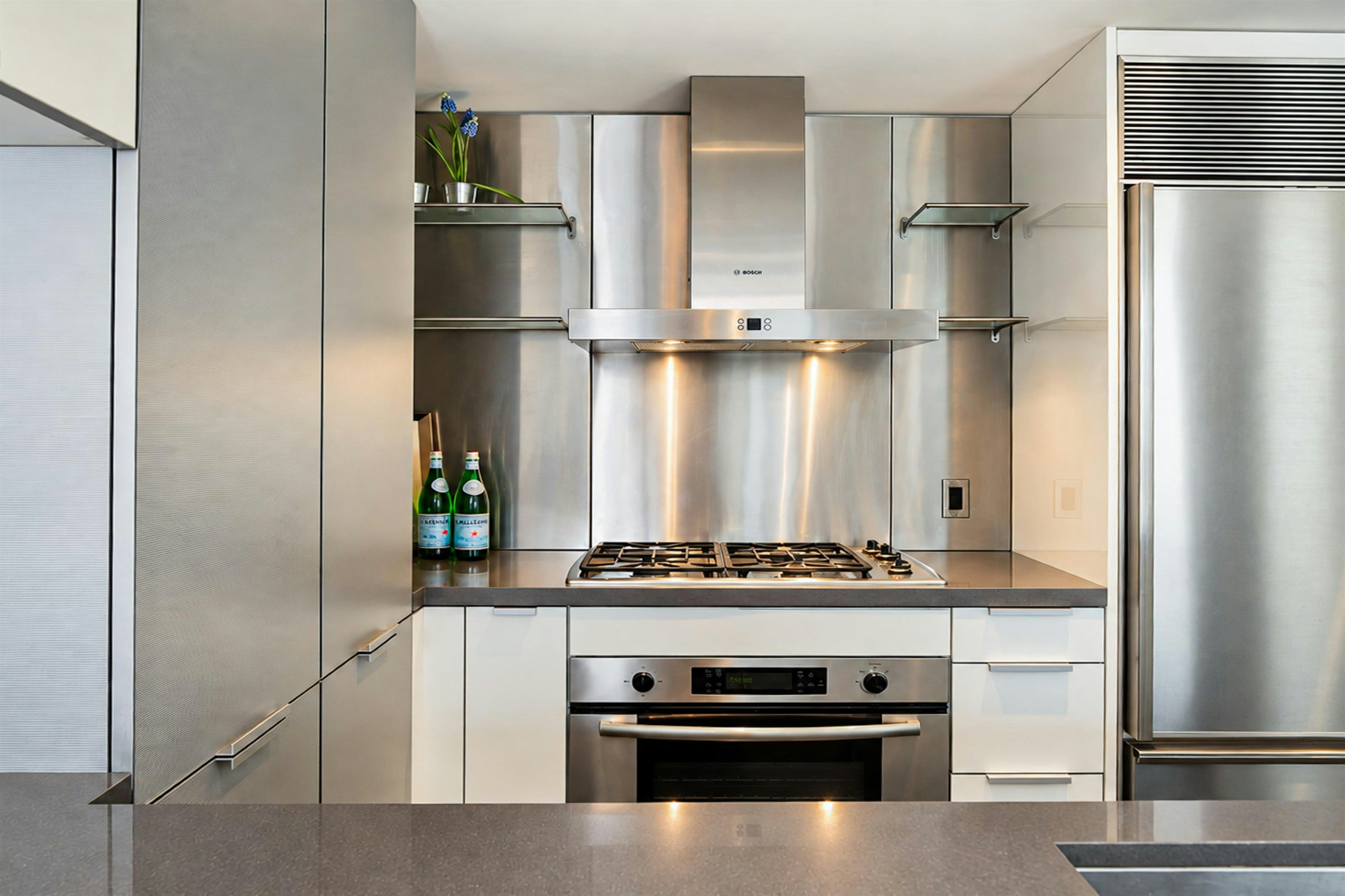 1703-788 Richards Street, Vancouver, BC, V6B 0C7 - 10