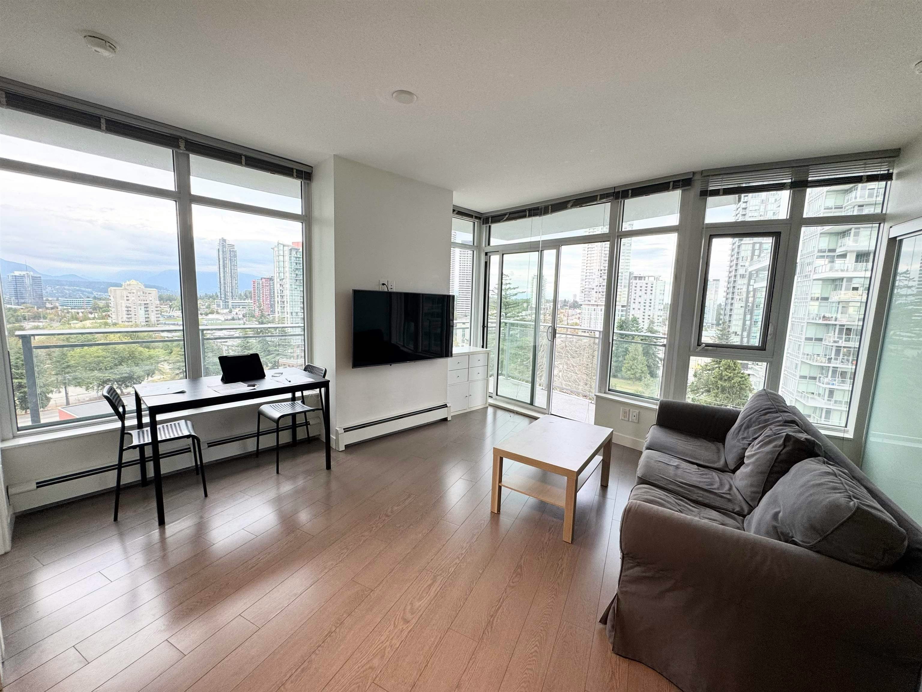 1112-13308 Central Avenue, Surrey, BC, V3T 0M4