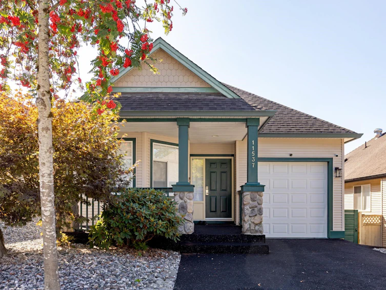 11537 228 Street, Maple Ridge, BC, V2X 3N6