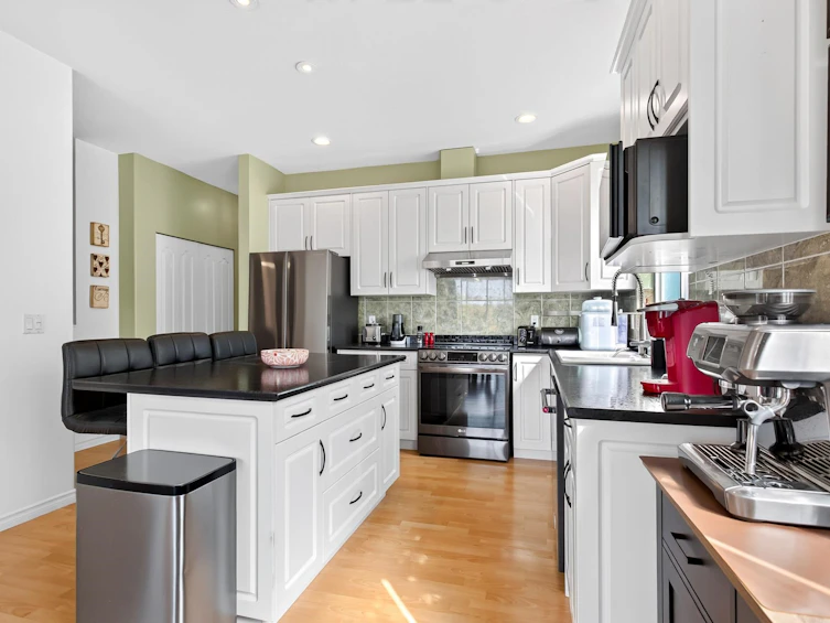 11537 228 Street, Maple Ridge, BC, V2X 3N6 - 9