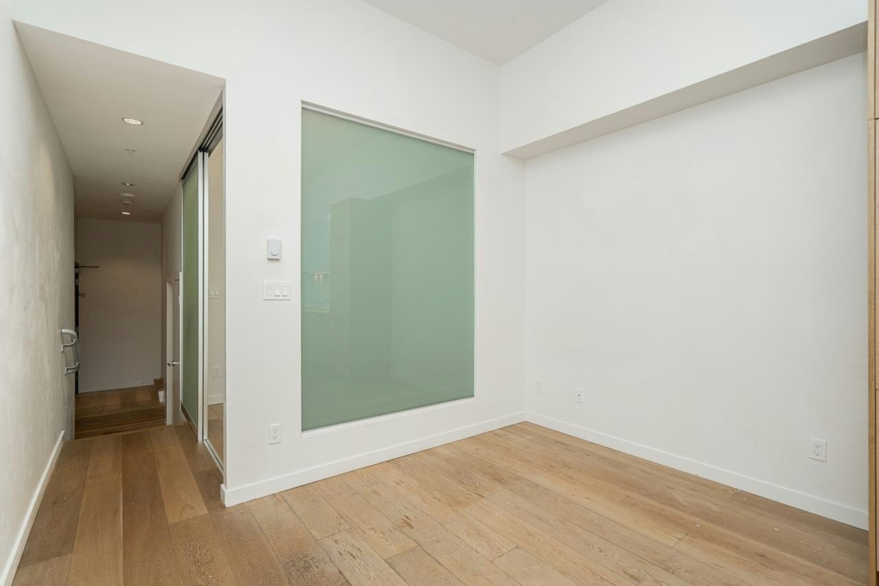 TH103-13438 Central Avenue, Surrey, BC, V3T 0N2 - 10