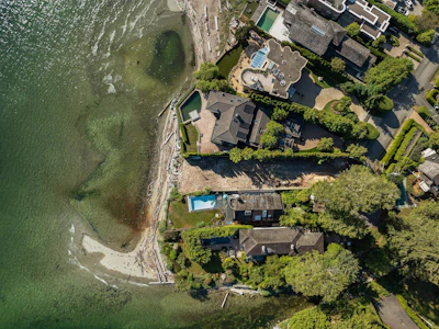 4358 Ross Crescent - 5