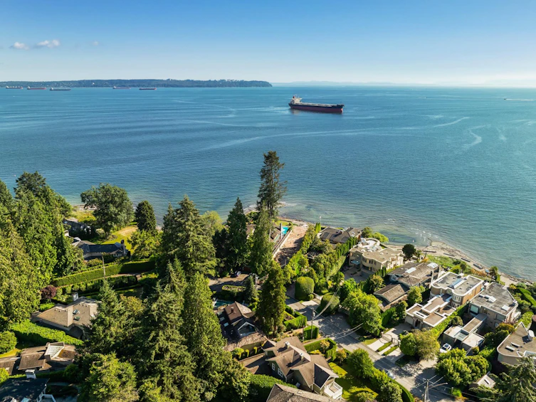 4358 Ross Crescent, West Vancouver, BC, V7W 1B2 - 13