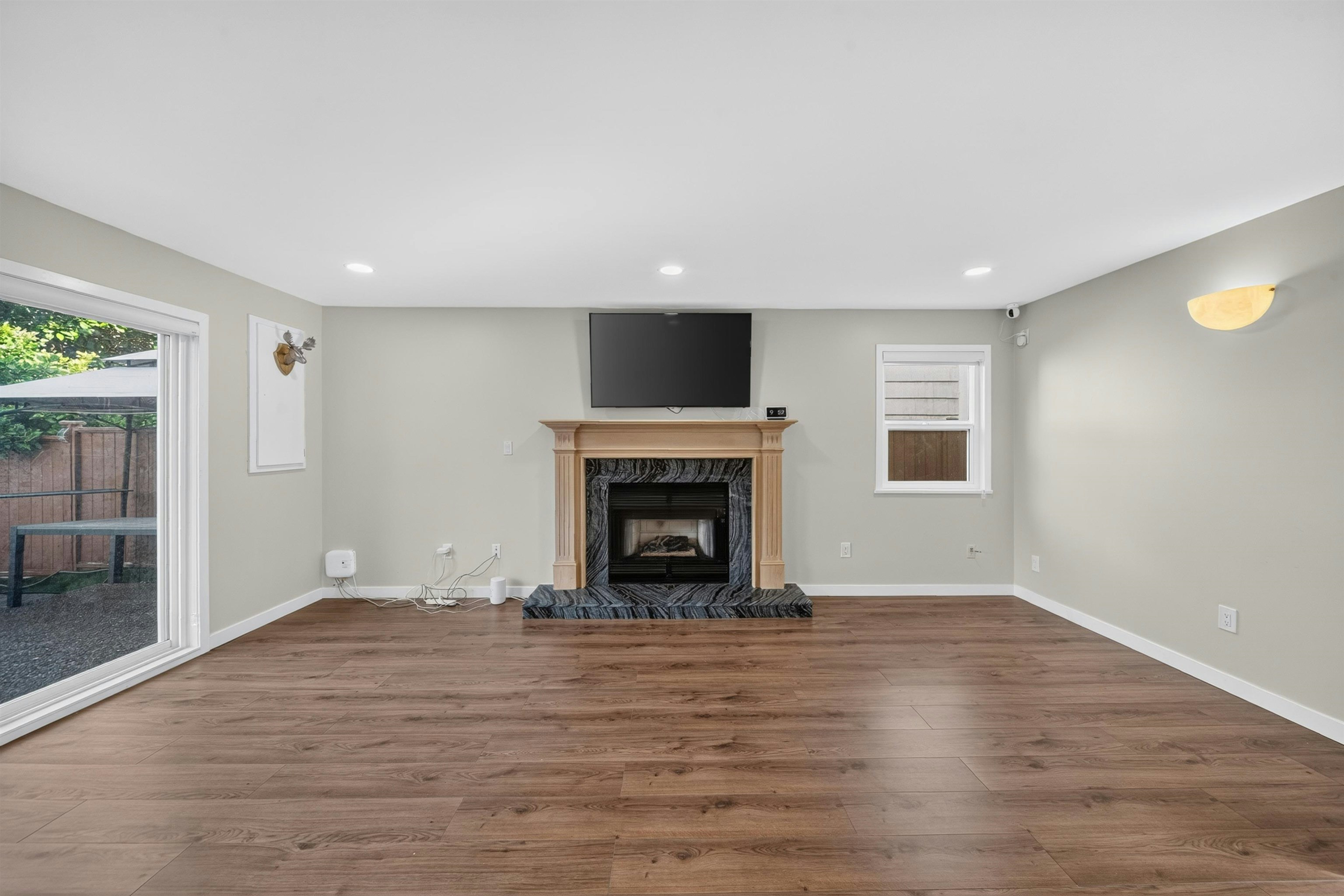 5483 Columbia Street, Vancouver, BC, V5Y 3H4 - 16