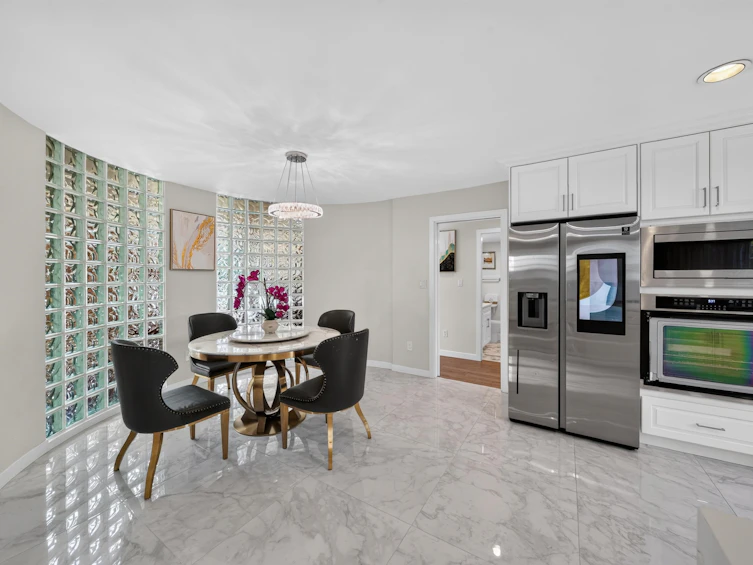 5483 Columbia Street, Vancouver, BC, V5Y 3H4 - 19