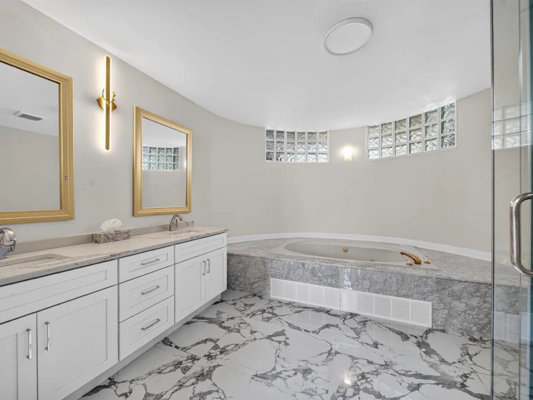 5483 Columbia Street, Vancouver, BC, V5Y 3H4 - 34
