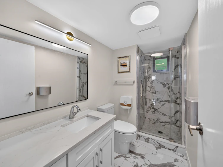 5483 Columbia Street, Vancouver, BC, V5Y 3H4 - 22