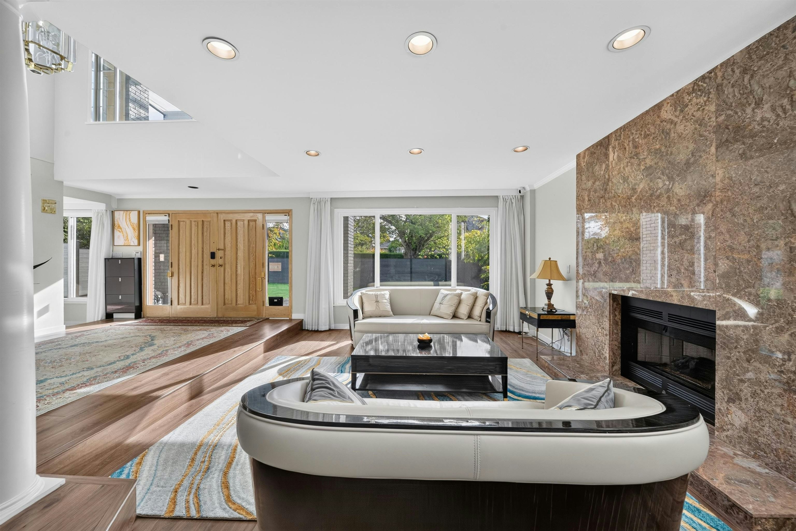 5483 Columbia Street, Vancouver, BC, V5Y 3H4 - 13