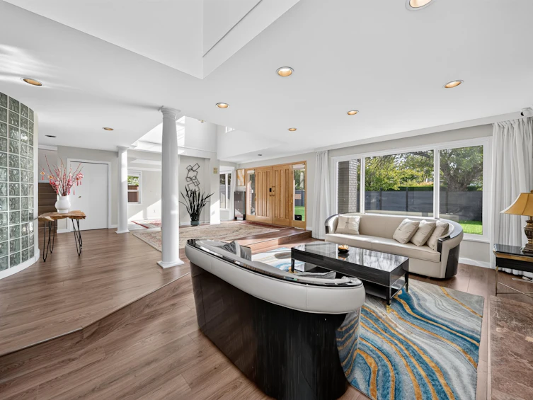 5483 Columbia Street, Vancouver, BC, V5Y 3H4 - 10