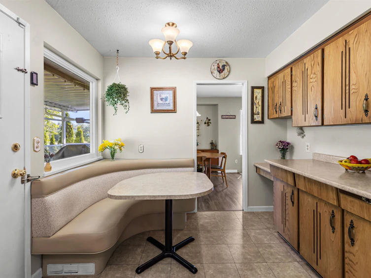 19949 51 Avenue, Langley, BC, V3A 7P2 - 16