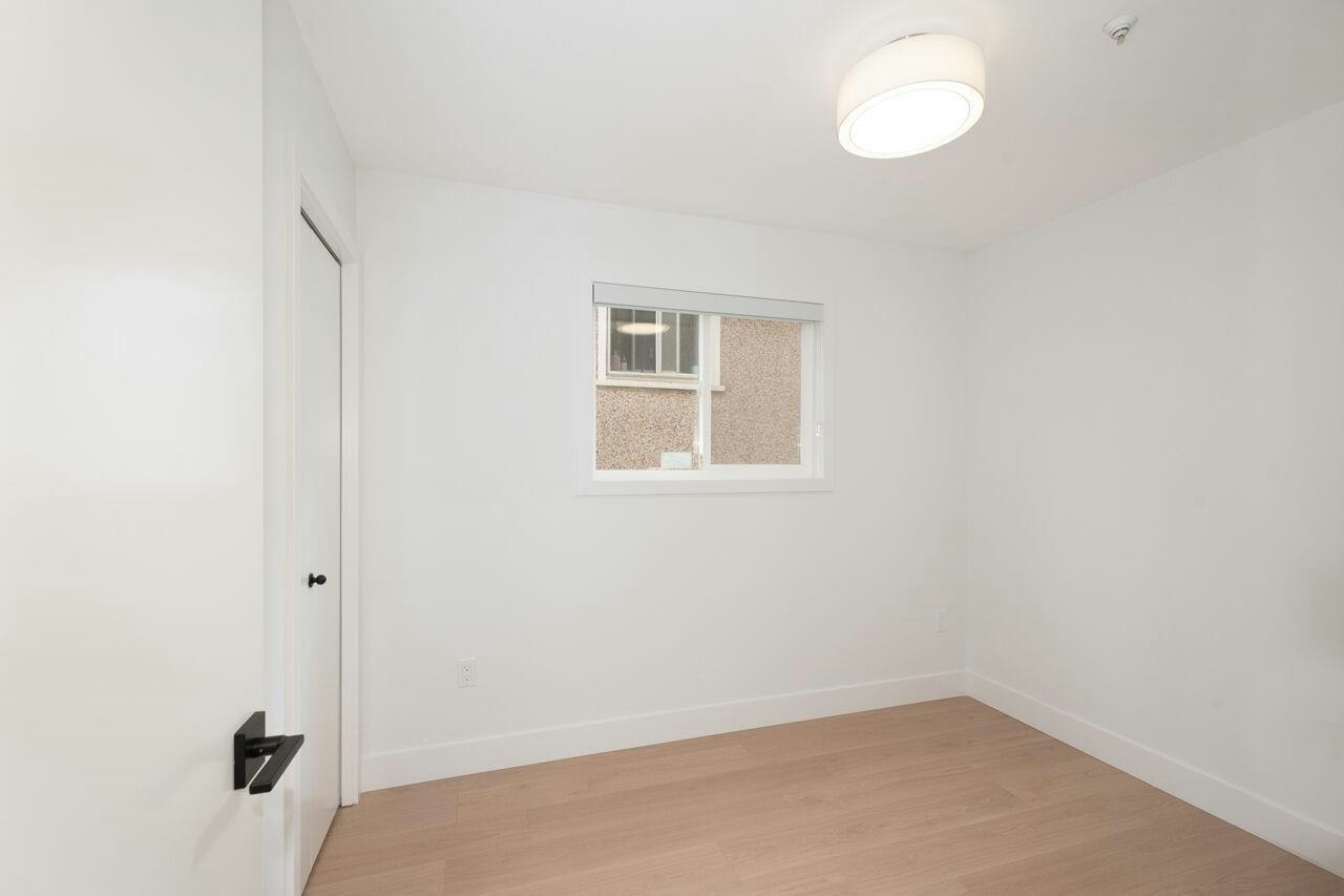 827 E 32nd Avenue, Vancouver, BC, V5V 2Y7 - 33