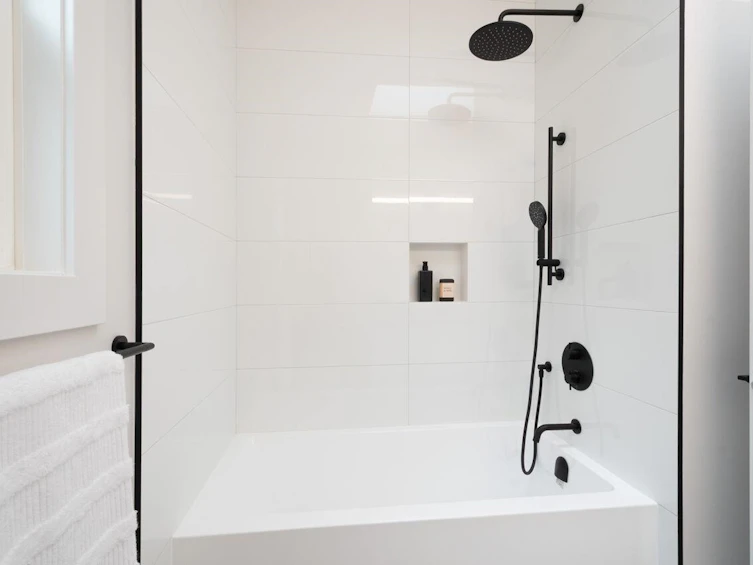 827 E 32nd Avenue, Vancouver, BC, V5V 2Y7 - 24