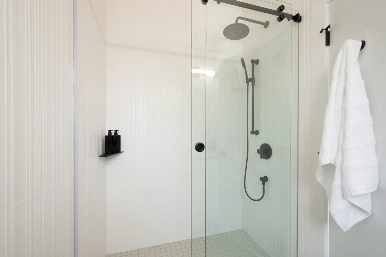 827 E 32nd Avenue, Vancouver, BC, V5V 2Y7 - 20