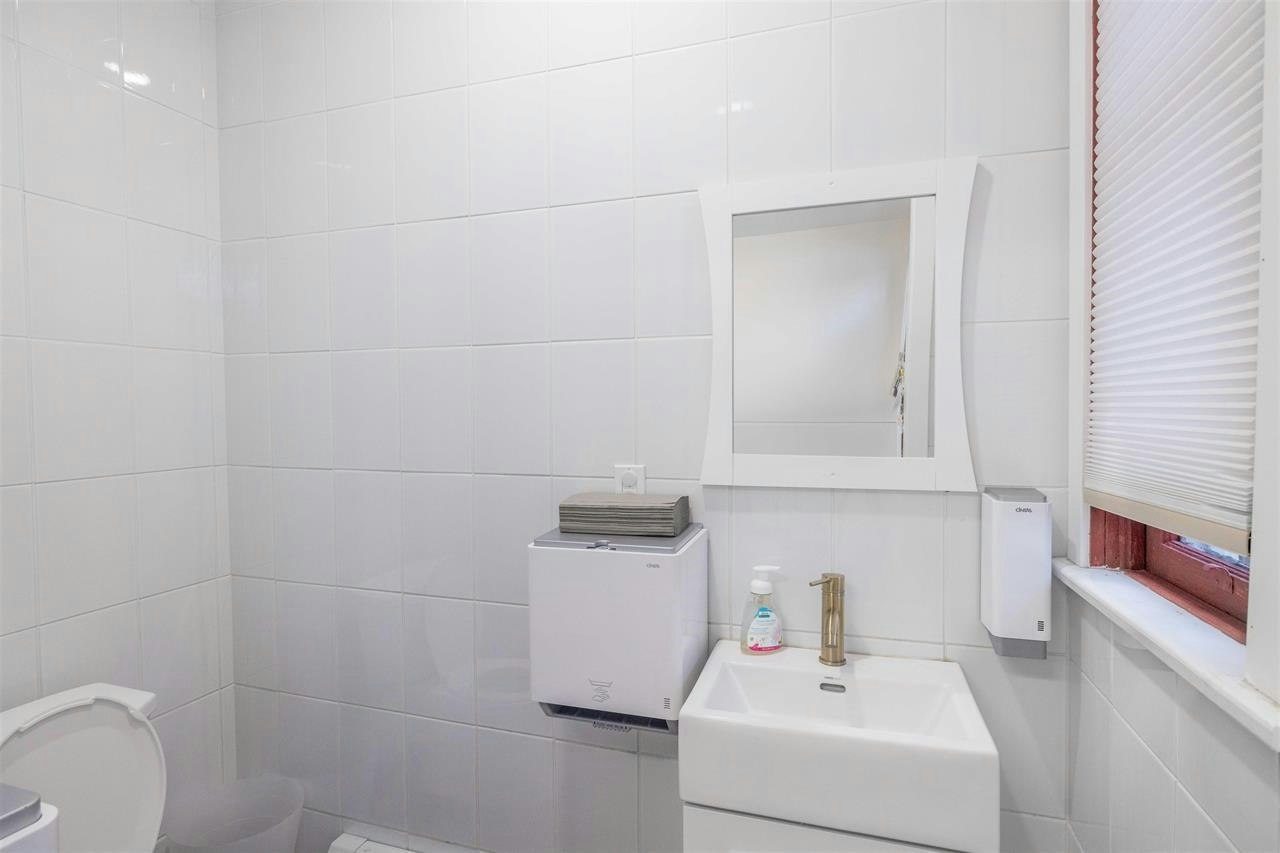 4355 Granville Street, Vancouver, BC, V6H 3L6 - 14