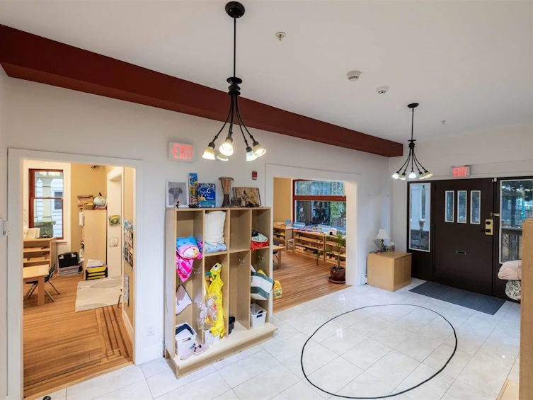 4355 Granville Street, Vancouver, BC, V6H 3L6 - 4