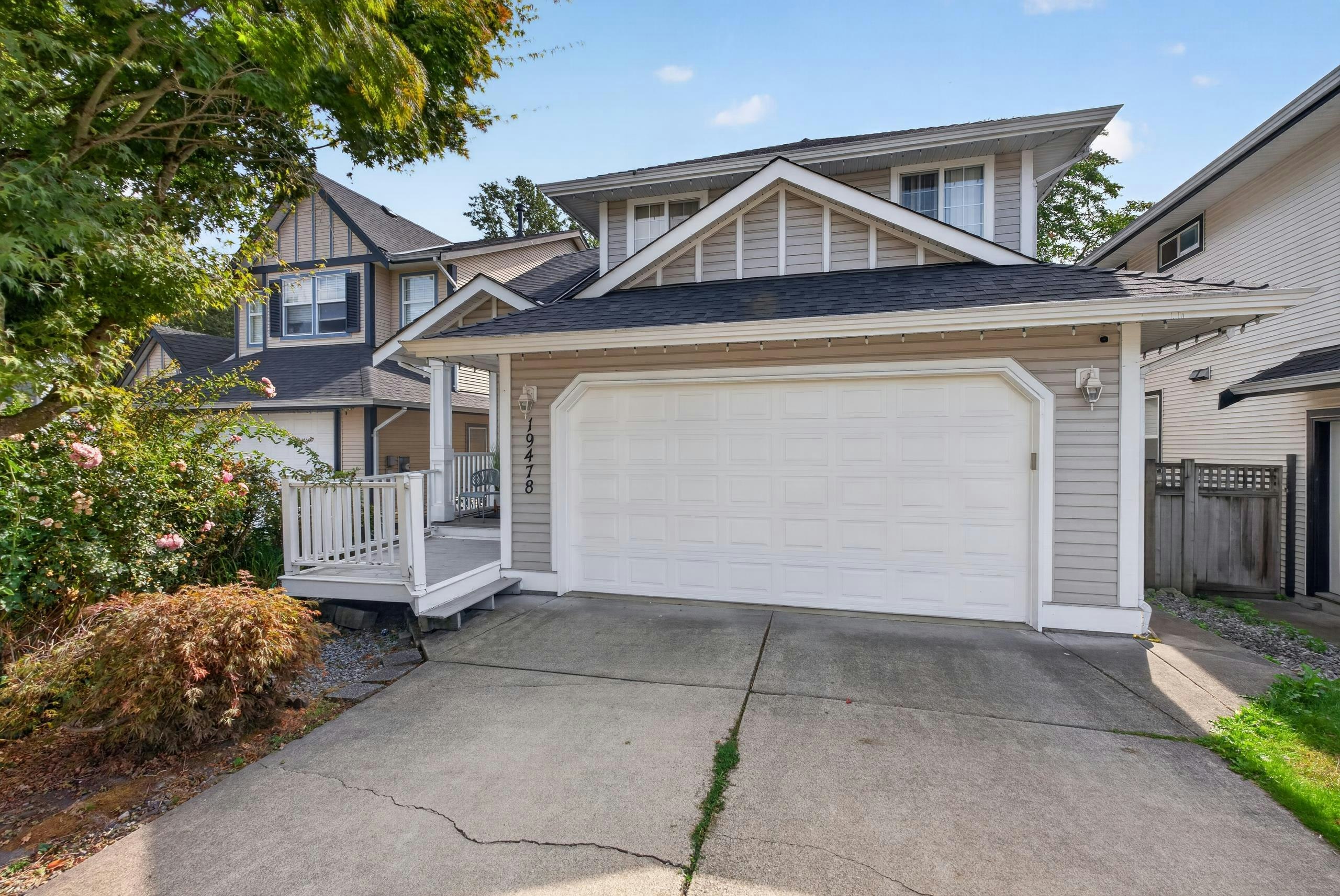 19478 61 Avenue, Surrey, BC, V3S 8Z6