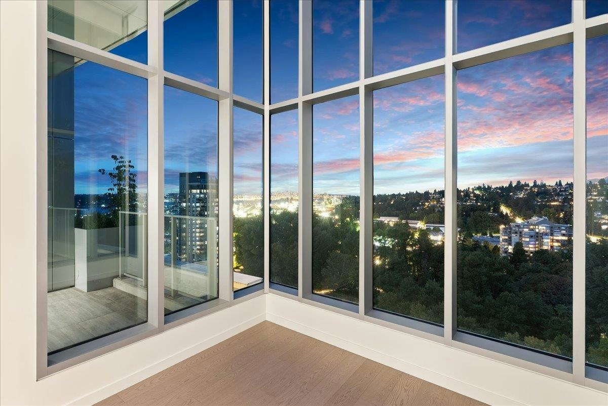 2406-1500 Fern Street, North Vancouver, BC, V7J 0E6 - 11