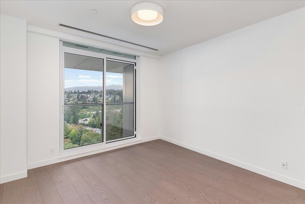 2406-1500 Fern Street, North Vancouver, BC, V7J 0E6 - 24