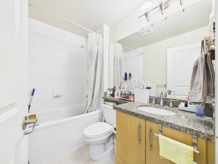 6222 Logan Lane, Vancouver, BC, V6T 2K9 - 11