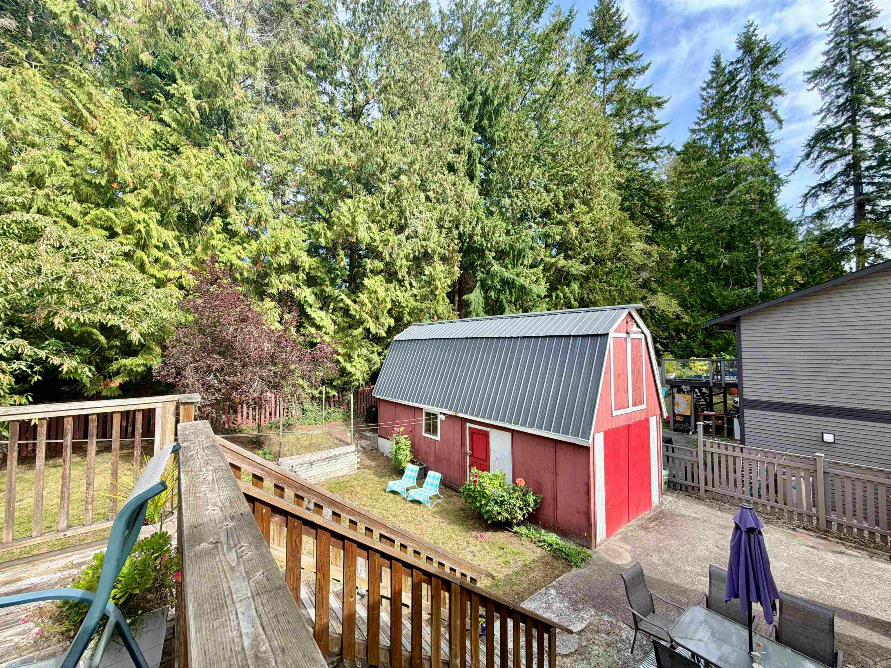 1044 Fircrest Road, Gibsons, BC, V0N 1V4 - 13