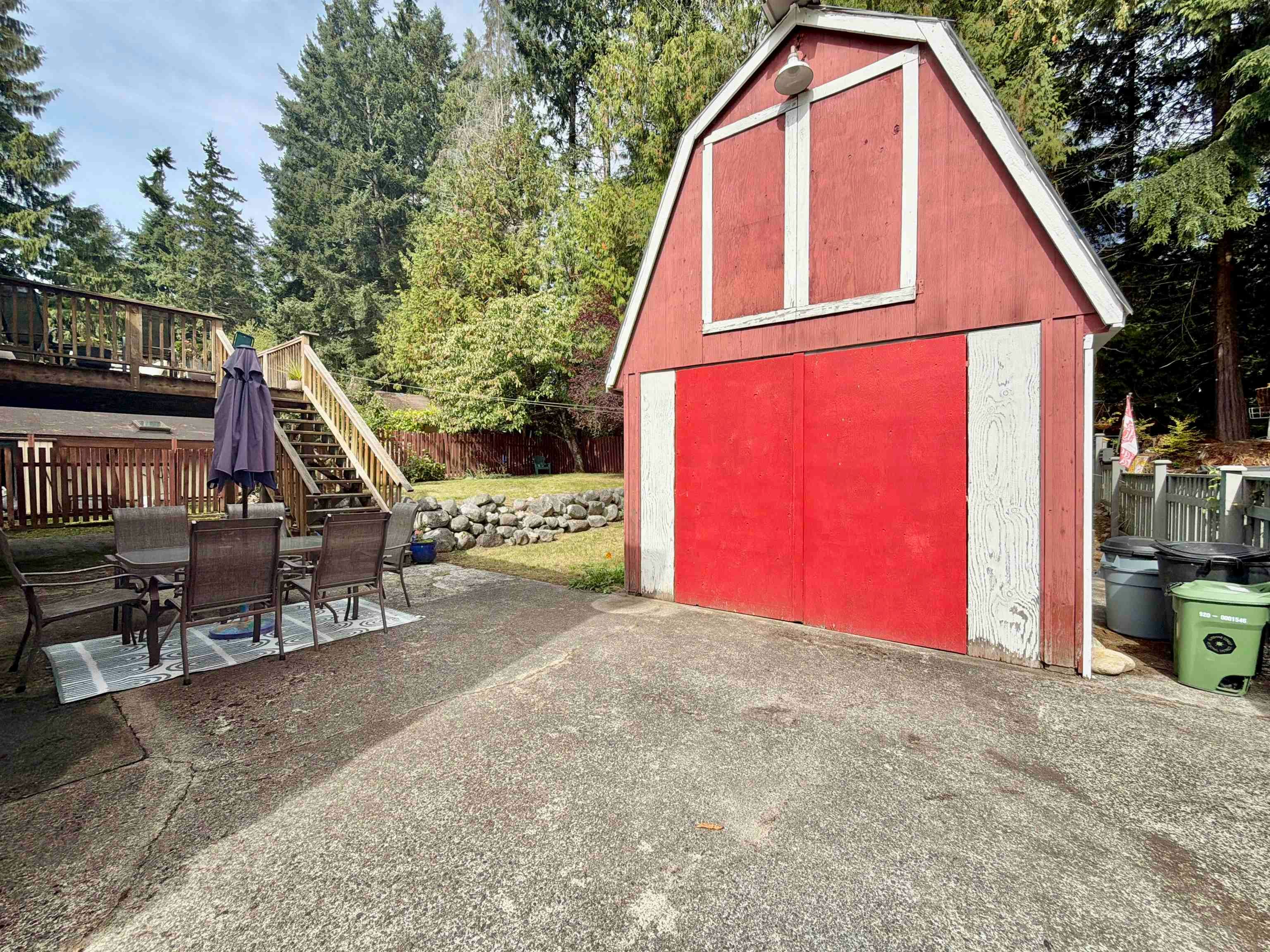 1044 Fircrest Road, Gibsons, BC, V0N 1V4 - 29