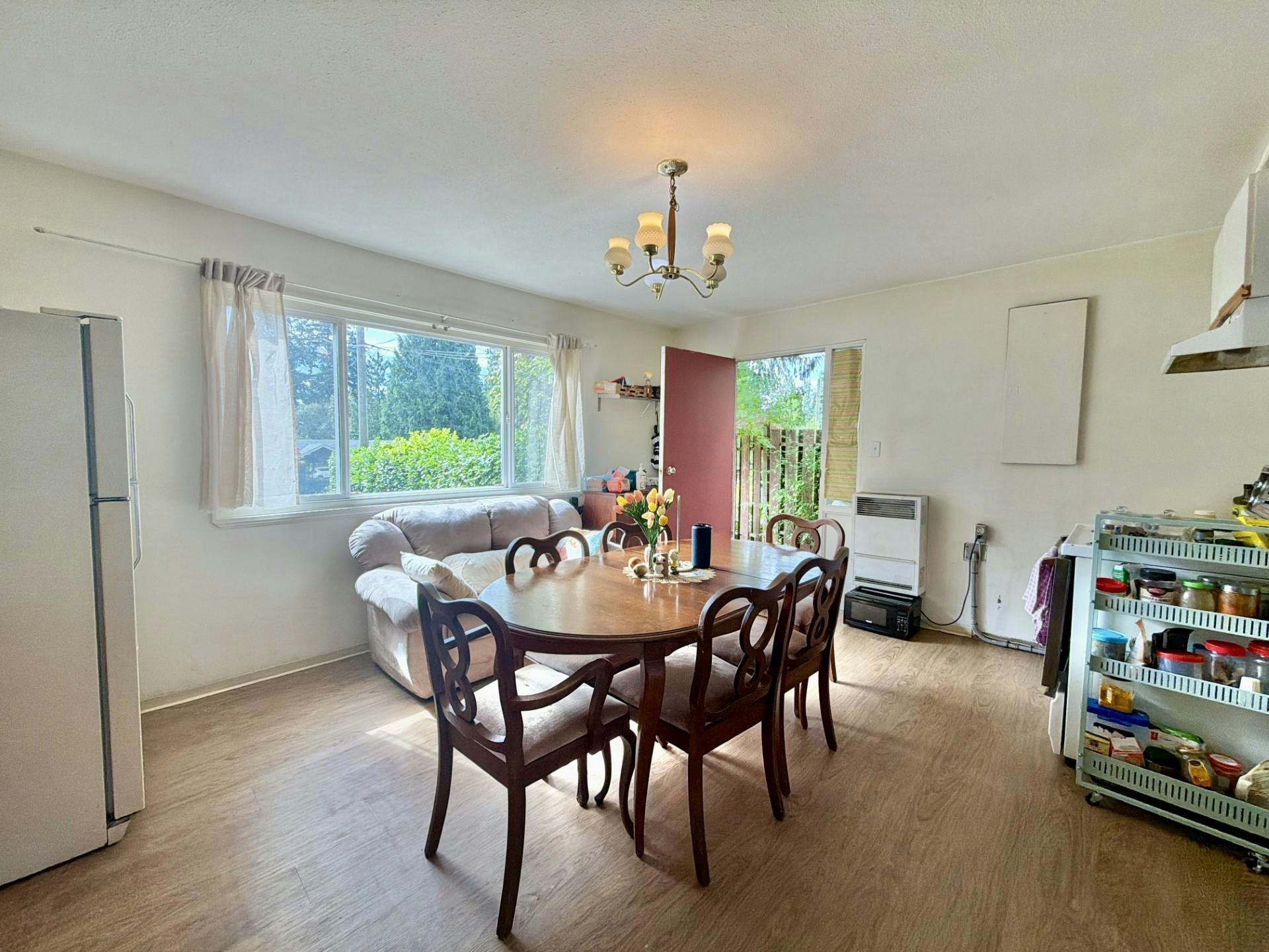 1044 Fircrest Road, Gibsons, BC, V0N 1V4 - 24