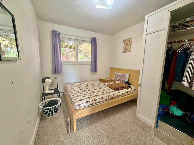 1044 Fircrest Road, Gibsons, BC, V0N 1V4 - 22