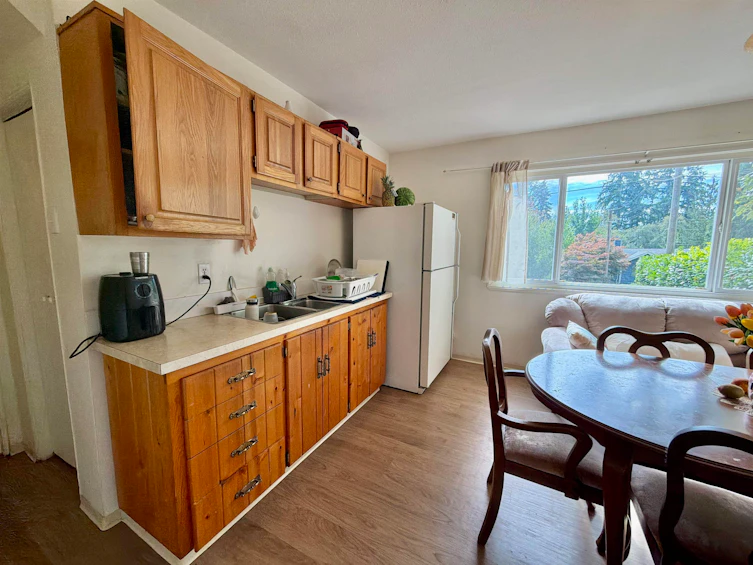 1044 Fircrest Road, Gibsons, BC, V0N 1V4 - 23