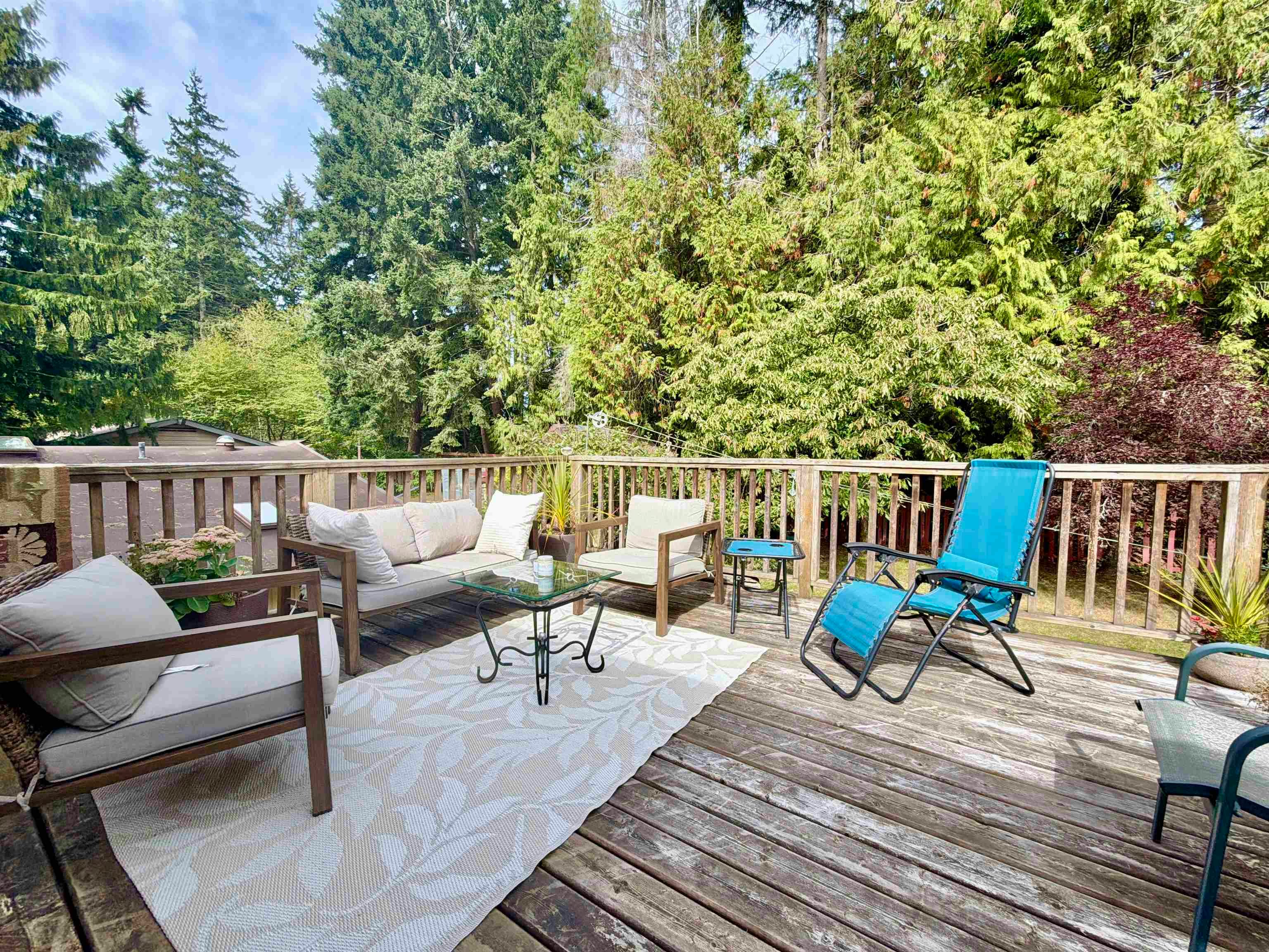 1044 Fircrest Road, Gibsons, BC, V0N 1V4 - 10
