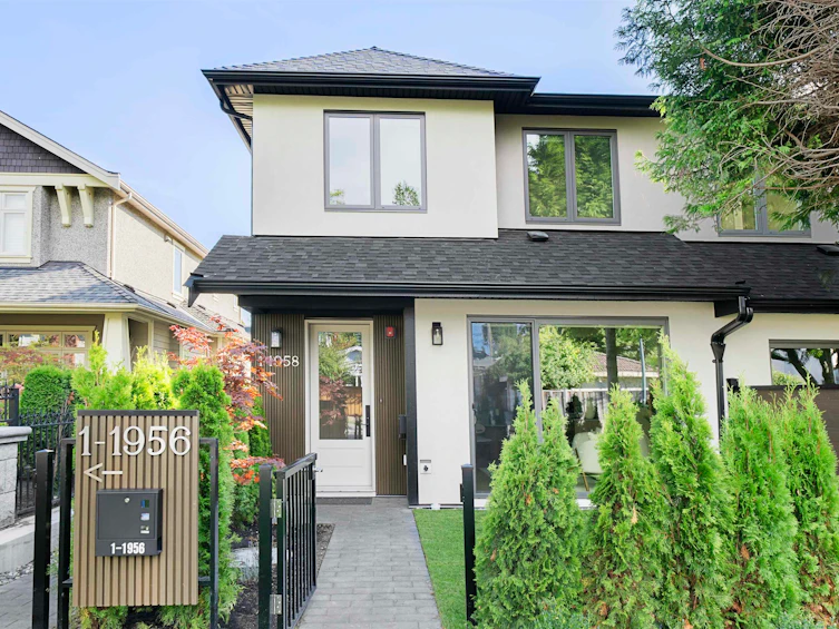 1-1958 W 60th Avenue, Vancouver, BC, V6P 2B1 - 2