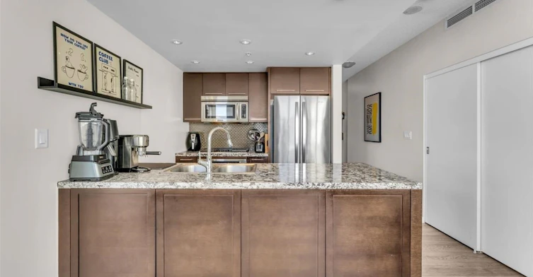 603-918 W Cooperage Way, Vancouver, BC, V6B 0A7 - 7