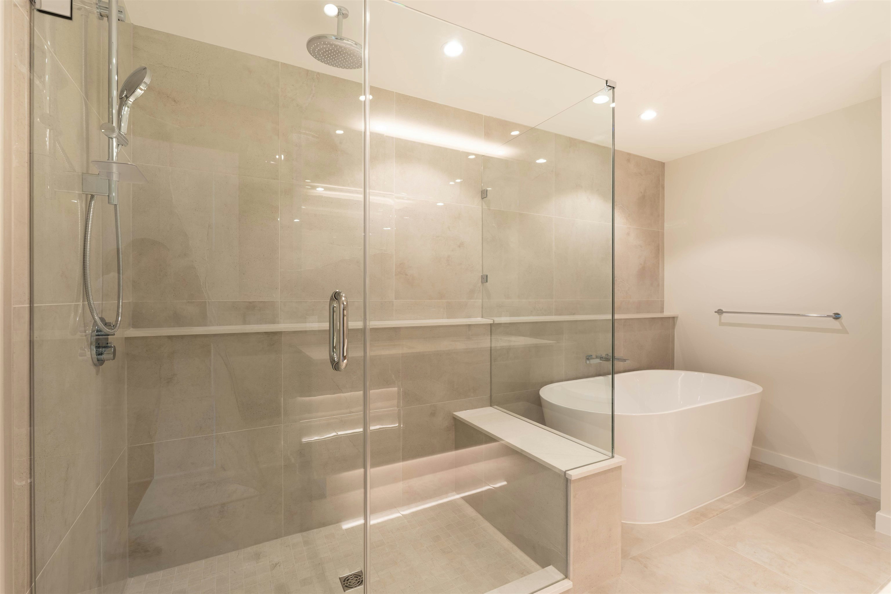 1506-128 W 15th Street, North Vancouver, BC, V7M 0H6 - 19