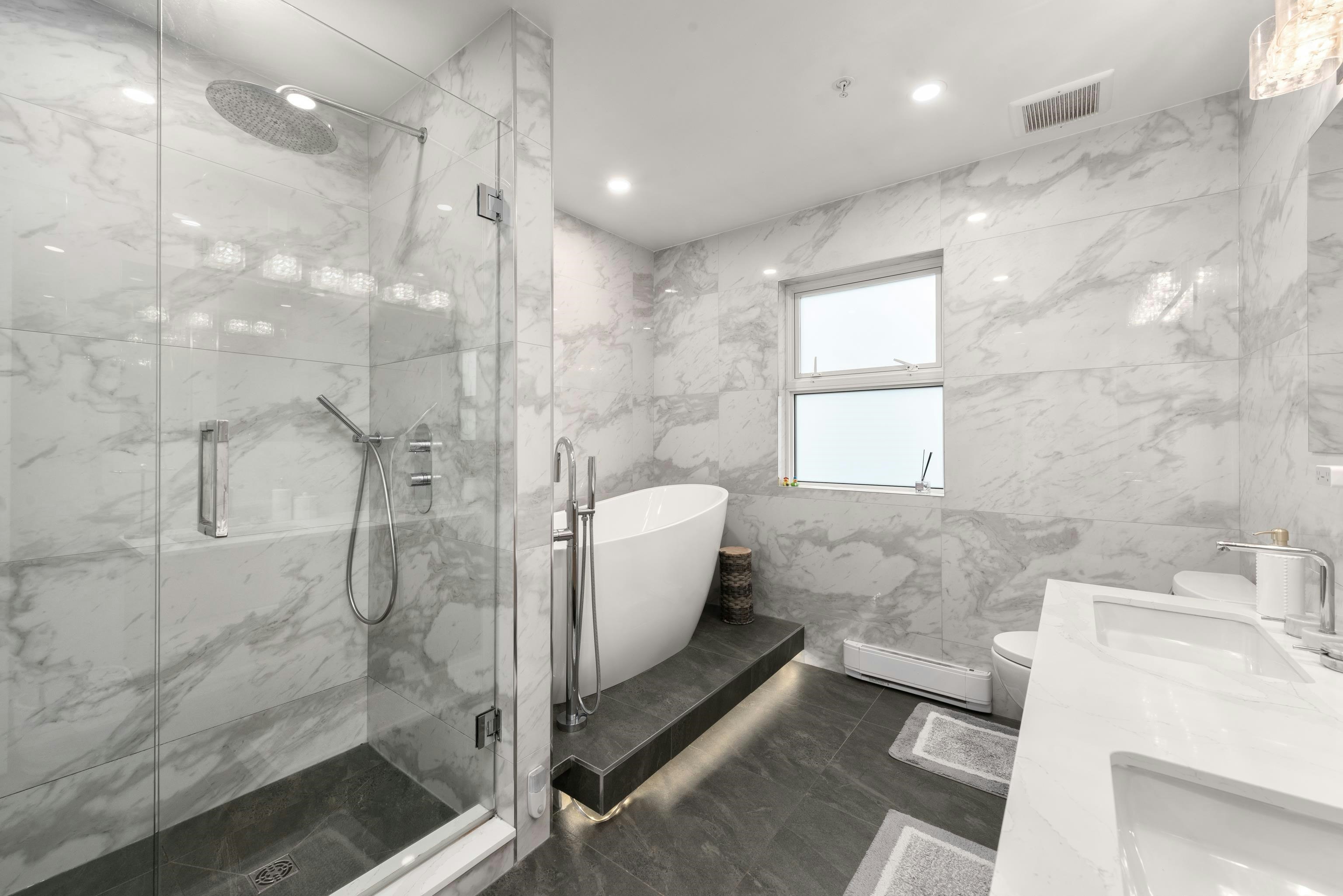 11-2425 Edgemont Boulevard, North Vancouver, BC, V7P 2L2 - 17