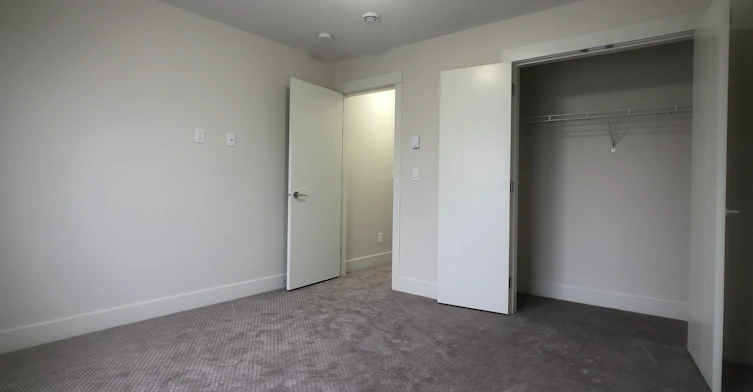 57-11267 133 Street, Surrey, BC, V3R 0E3 - 11