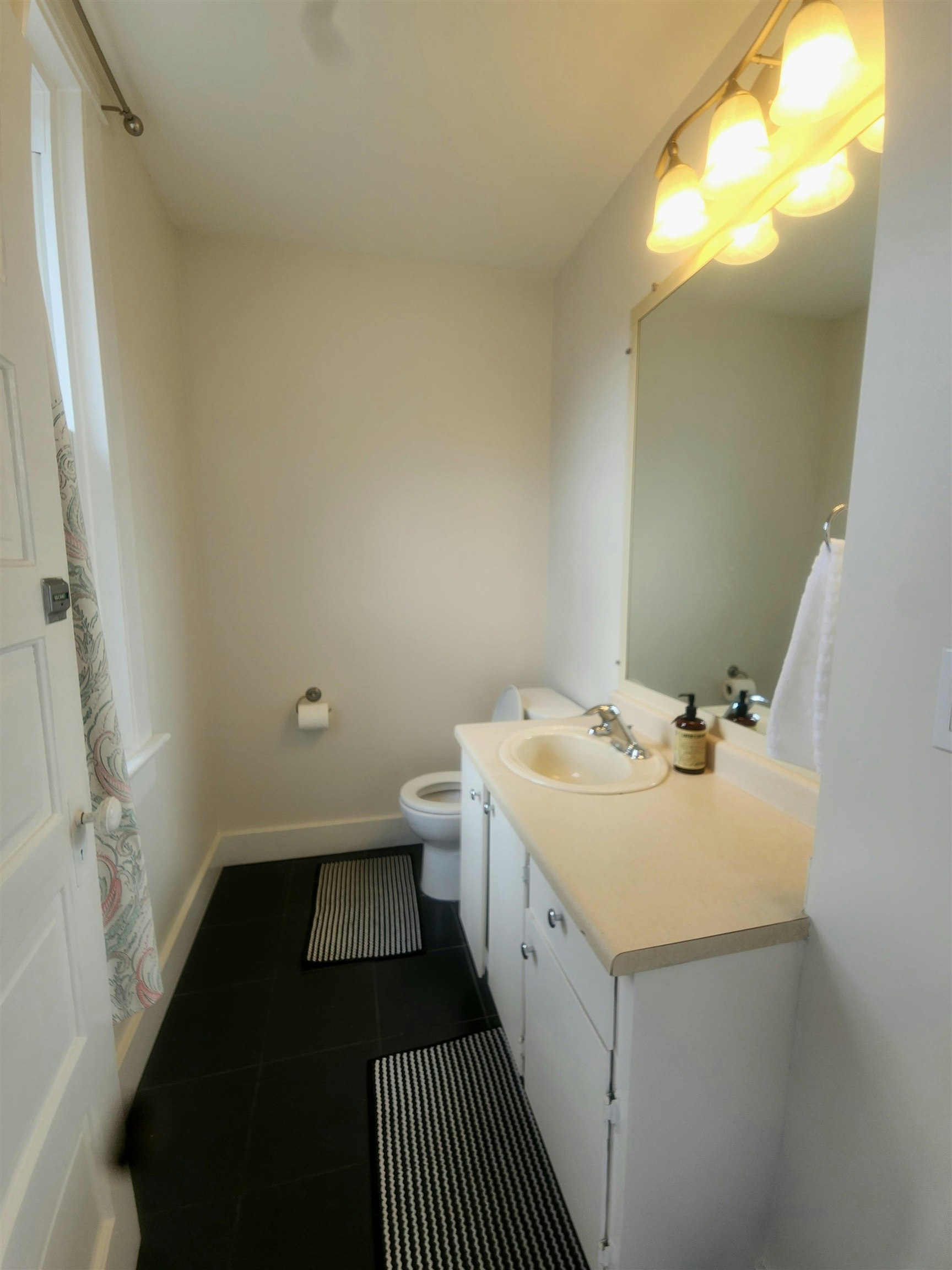 House-178 E King Edward Avenue, Vancouver, BC, V5V 2C1 - 13