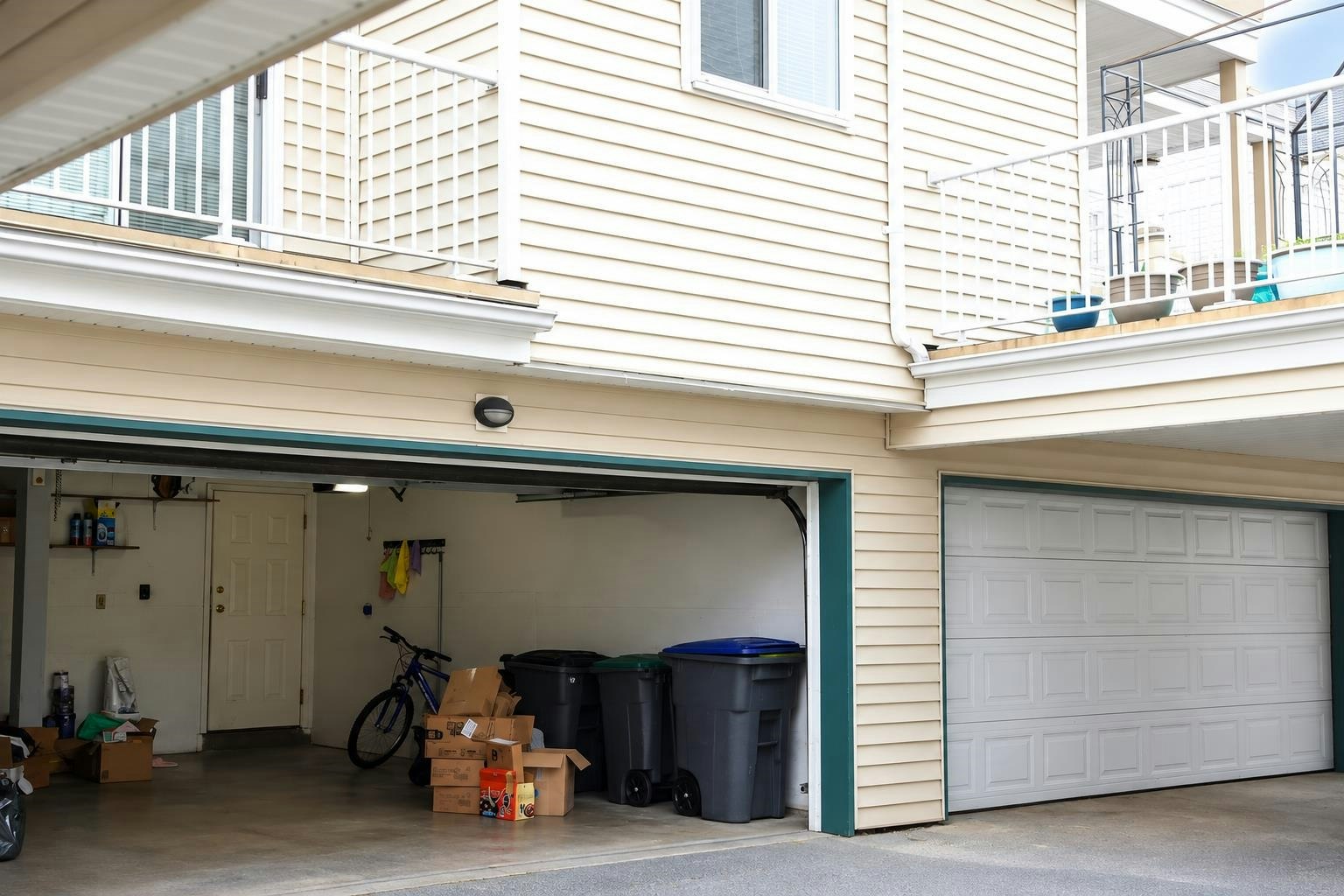 10077 156 Street, Surrey, BC, V3R 4L6 - 6