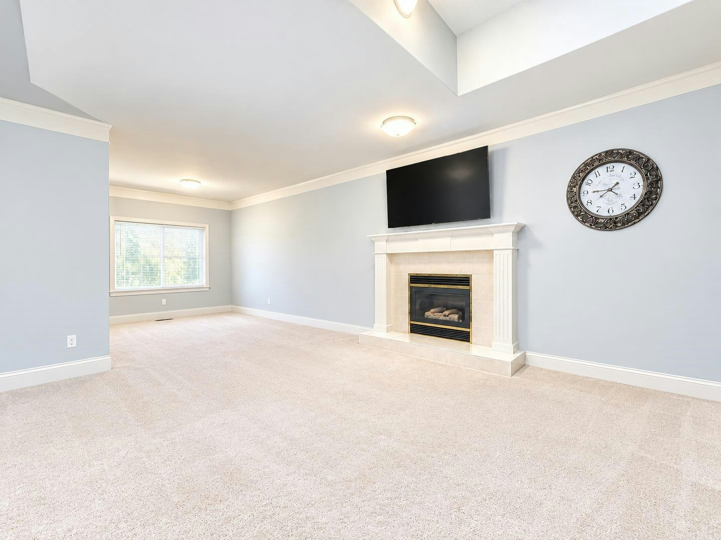 216xx 45 Avenue, Langley, BC, V3A 8E5 - 5