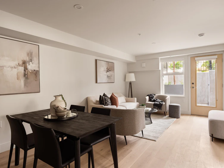 101-378 W 45th Avenue, Vancouver, BC, V5Y 0P6