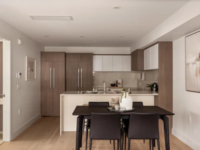 101-378 W 45th Avenue - 5