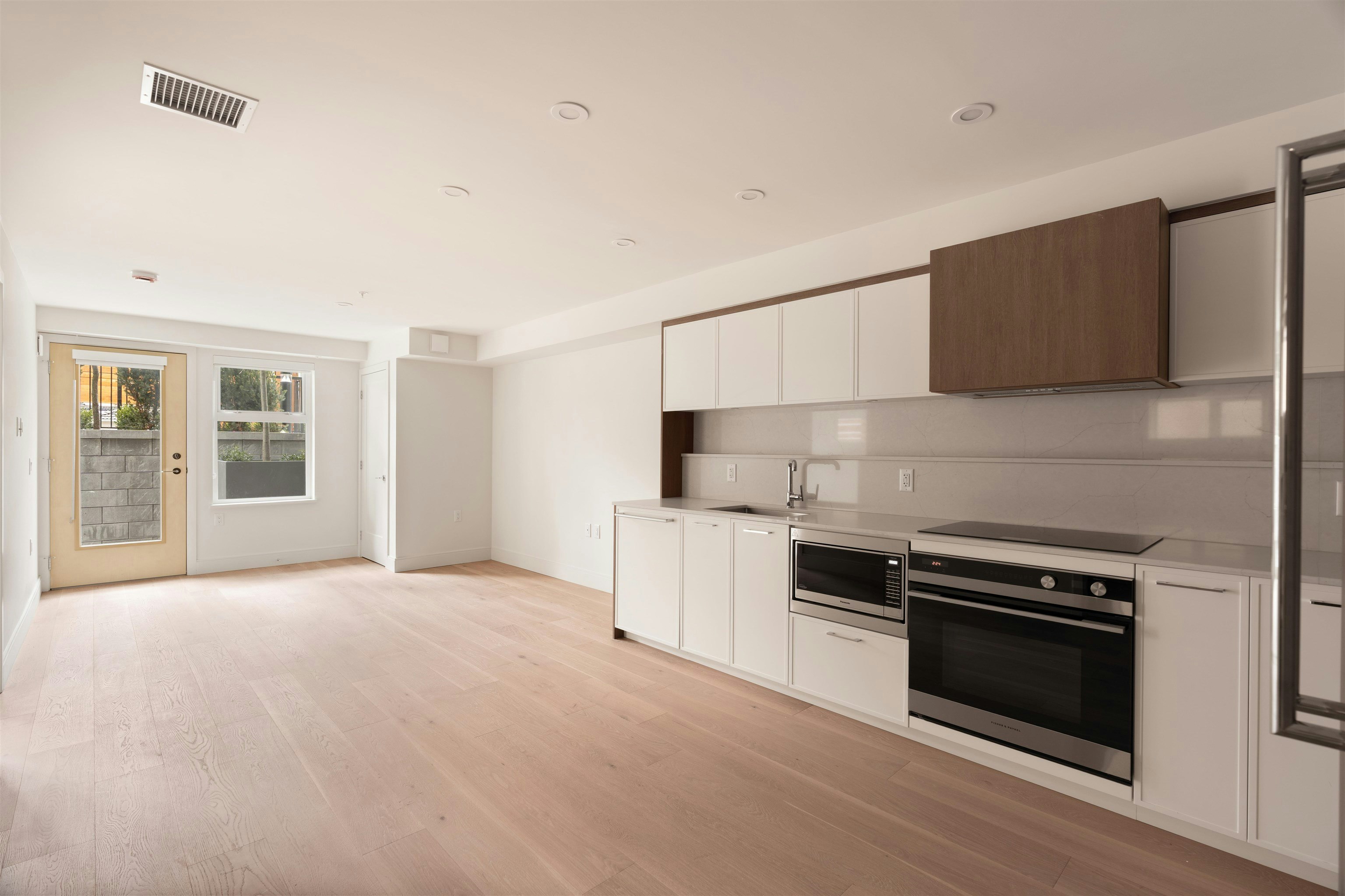 108-378 W 45th Avenue, Vancouver, BC, V5Y 0P6