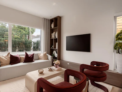 386 W 45th Avenue - 2
